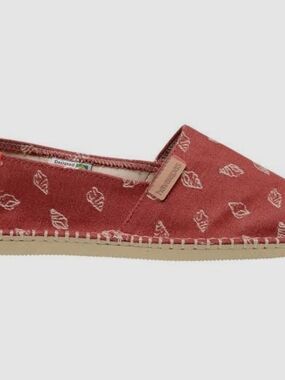 Havaianas Red Leaf-Print Espadrille Slip-On